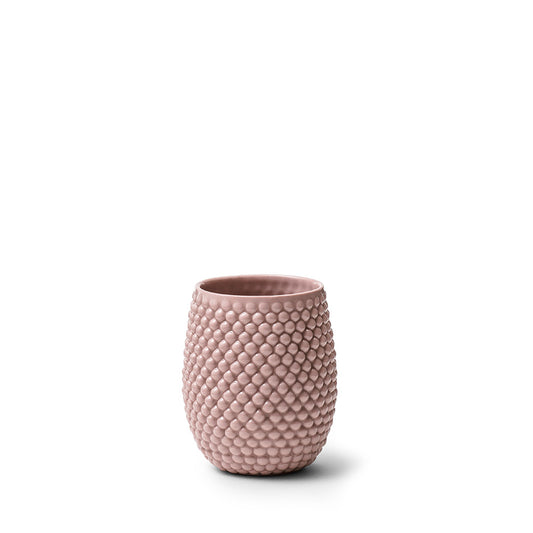 Håndlavet keramik krus i farven rosa med en blank glasur og bobler på overfladen. God både som kaffekop og tekrus