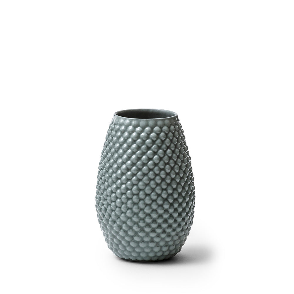 Blå vase med bobler og blank glasur, 13 cm høj, håndlavet og designet af Louise Heisel